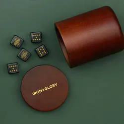 Iron & Glory Dice Game Shake Rattle & Roll - Spil Iron & Glory Dice Game Shake Rattle & Roll - Spil